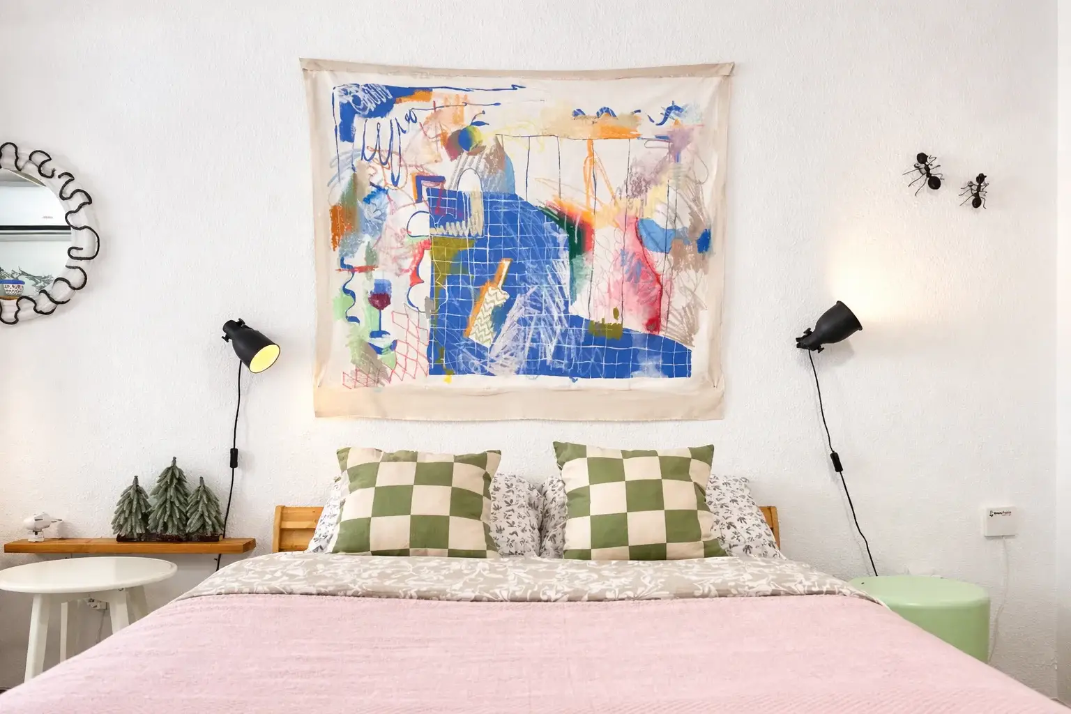 Fresh linens & towels